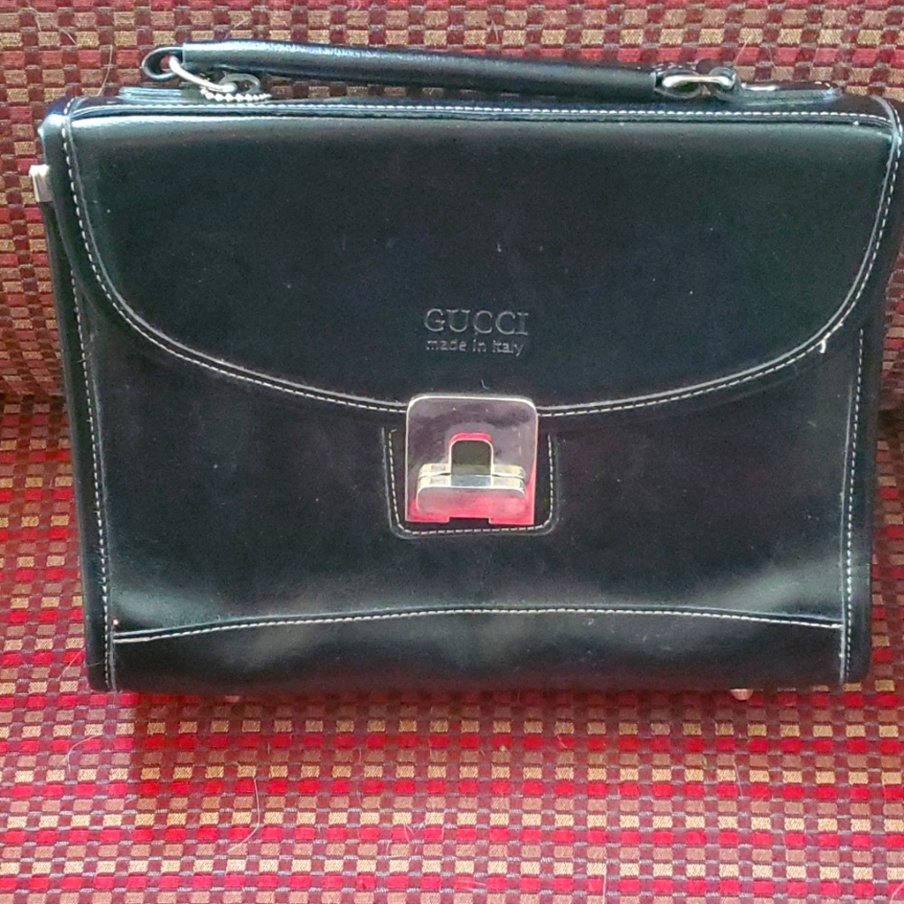 Black Gucci Leather Purse
